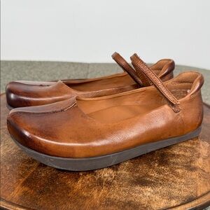 Kalso Earth Shoes Wm 6.5 B Solar Brown Leather Mary Jane Negative Heel Almond